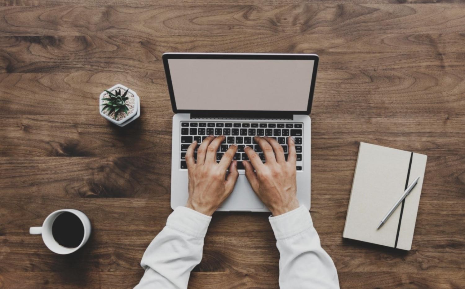 Team und Arbeitsumgebung bei Calyxentrivos in Hamburg